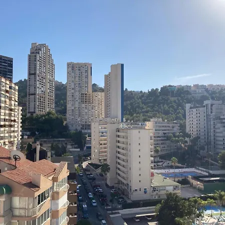 Edif Estocolmo 8ºb アパート